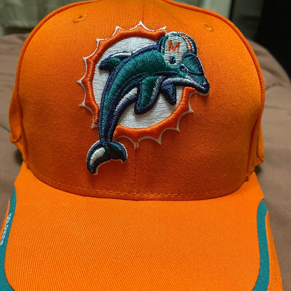 Miami dolphins hat